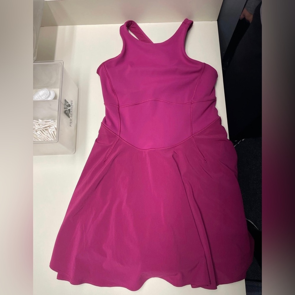 8- EUC Lululemon Womens Raspberry Court Crush Dress